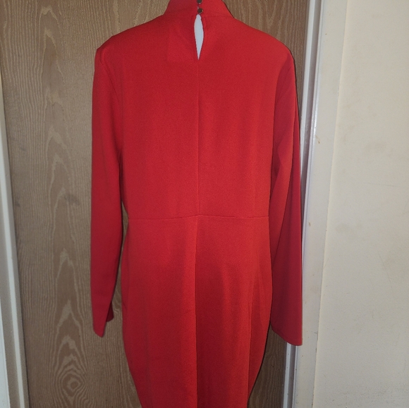 Red Long Sleeve Dress - Picture 4 of 4